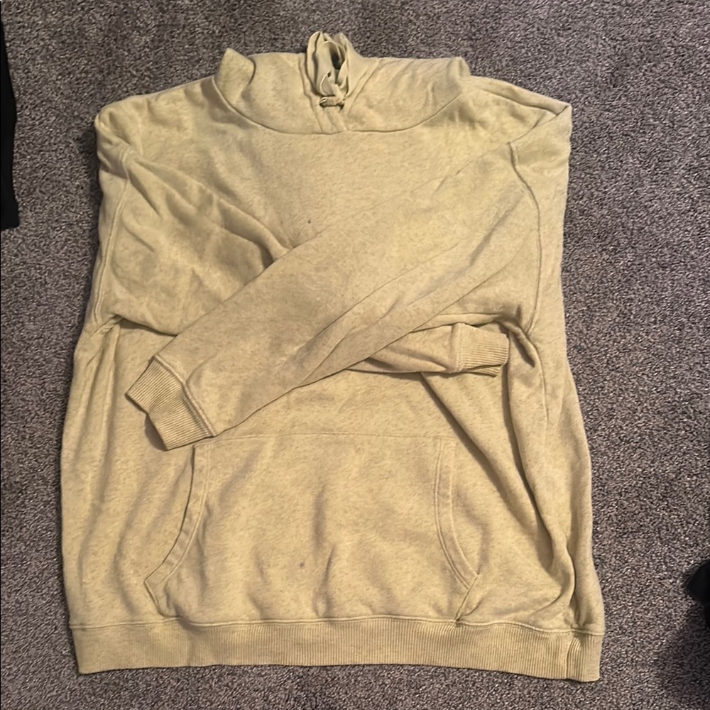 American Eagle Outfitters Men's Green Sweatshirt